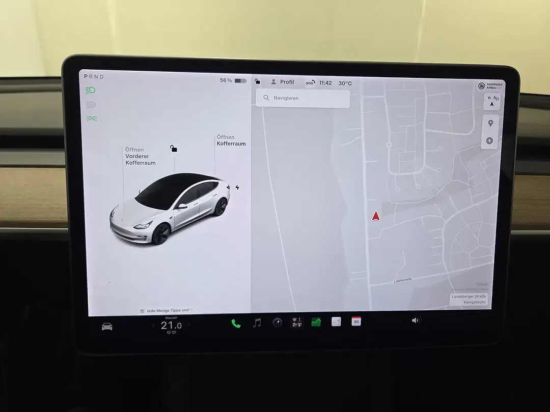 Tesla Model 3 Dual Motor Long Range - Thumbnail 18