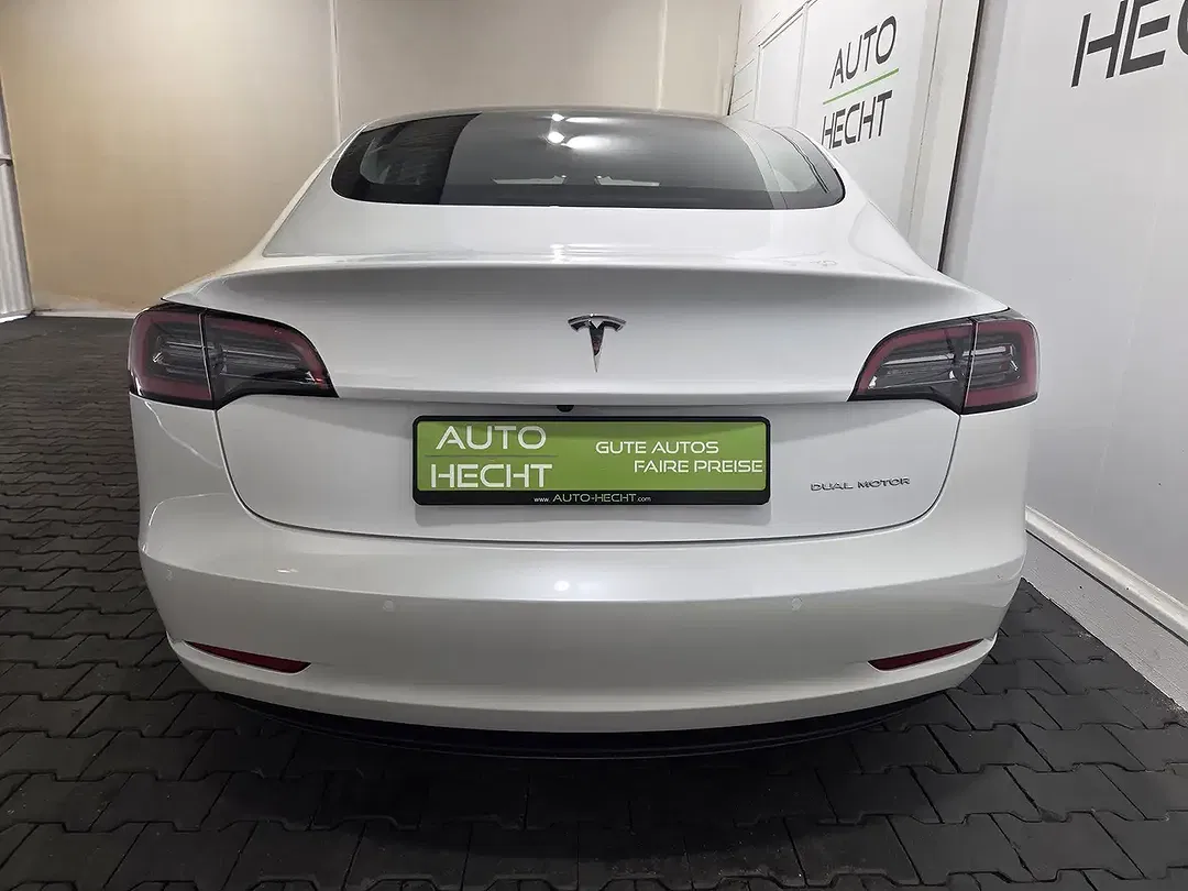 Tesla Model 3 Dual Motor Long Range - Thumbnail 6