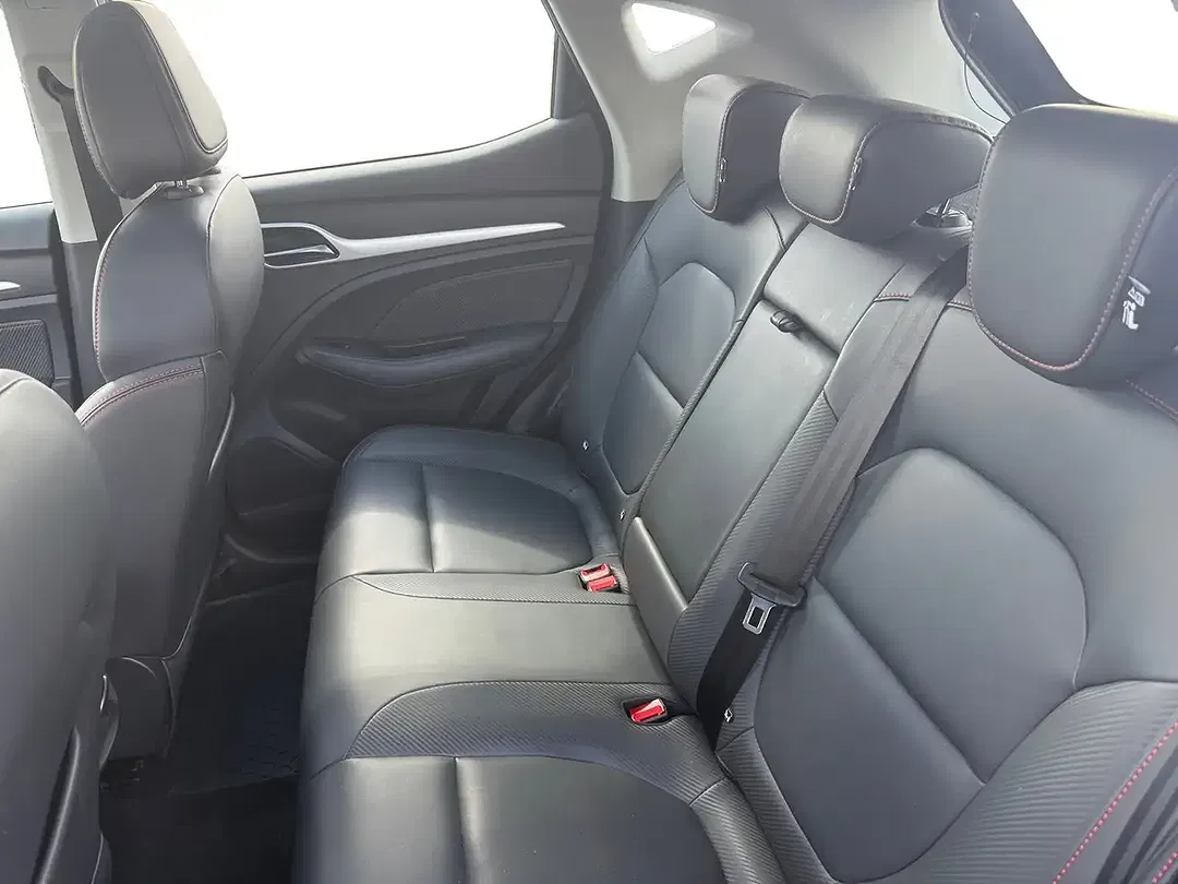 MG ZS EV Luxury - Thumbnail 9