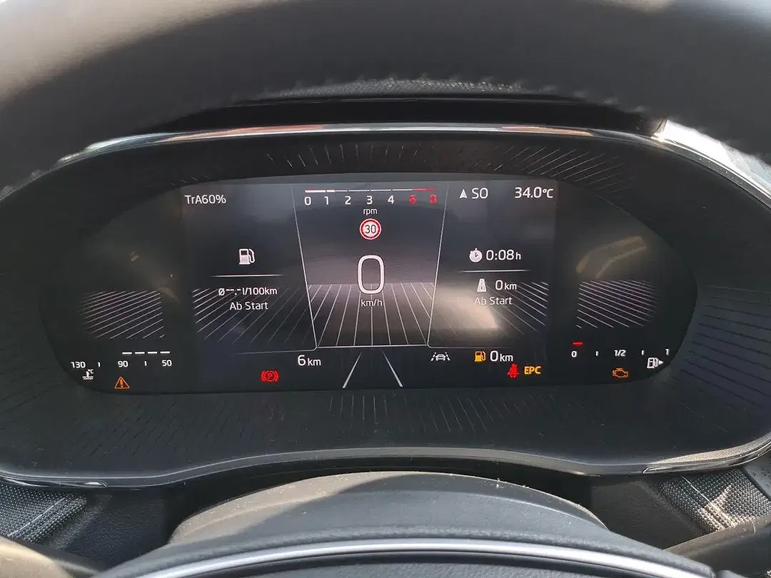 Skoda Fabia 1.0 TSI - Thumbnail 12