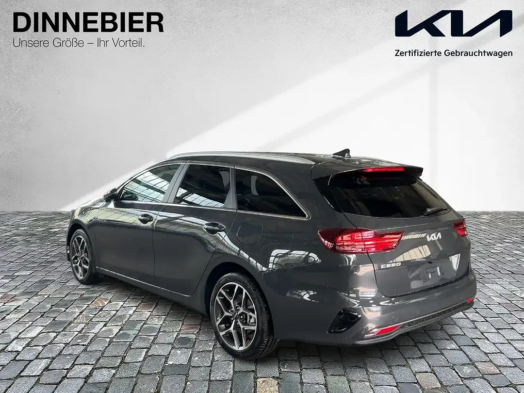 Kia Ceed SW / cee'd SW Ultimate Edition - foto 2
