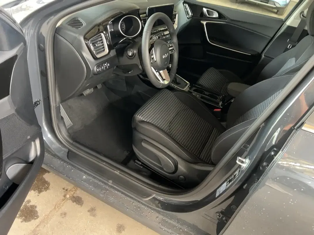 Kia Ceed SW / cee'd SW Ultimate Edition - Thumbnail 7