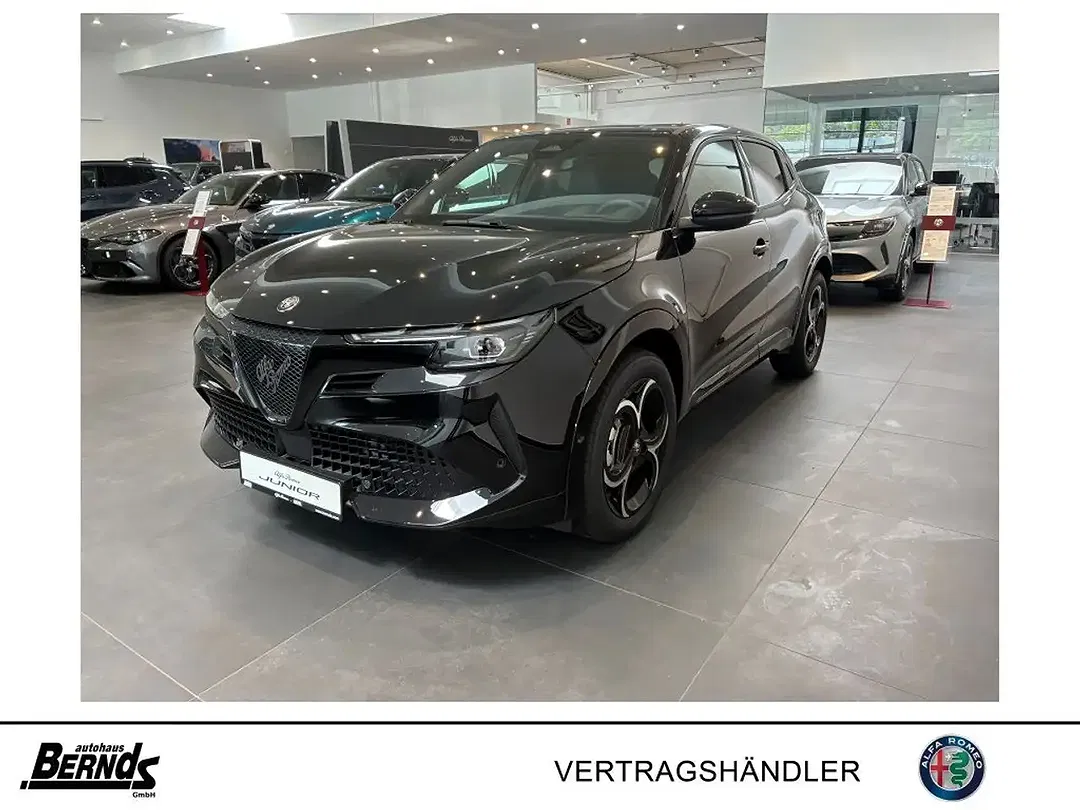 Alfa Romeo Junior 1.2 VGT Ibrida Ti - foto 1