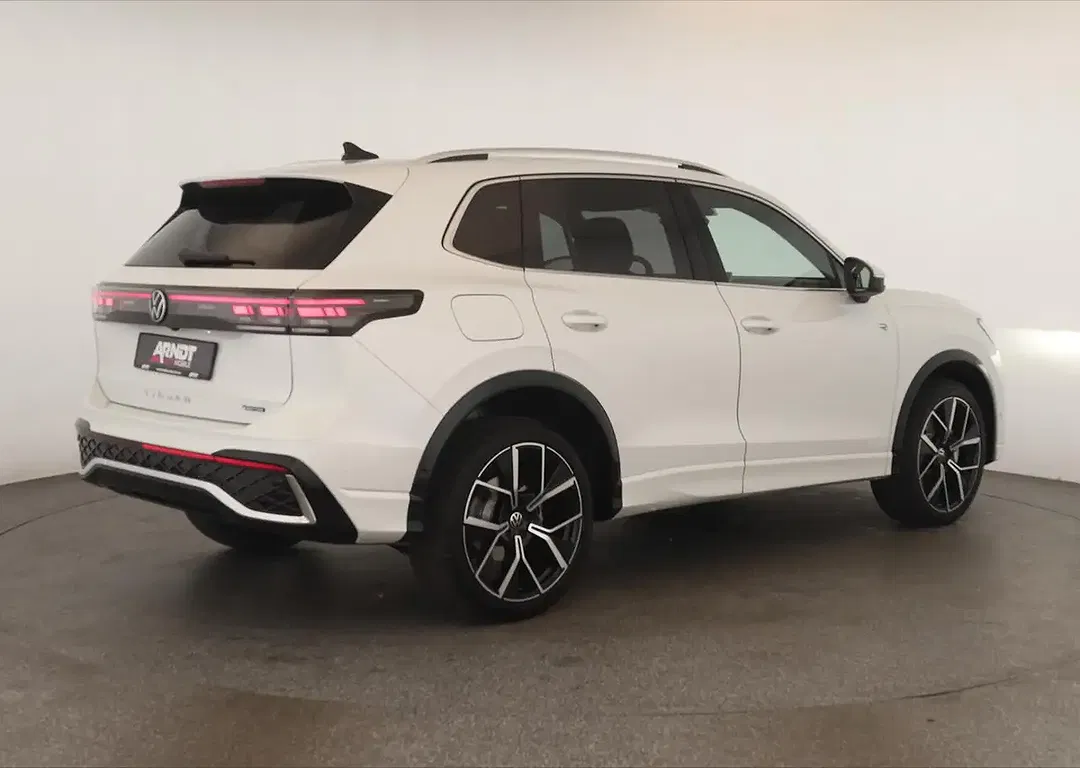 Volkswagen Tiguan 2.0 TDI DSG 4Motion R-Line - Thumbnail 4