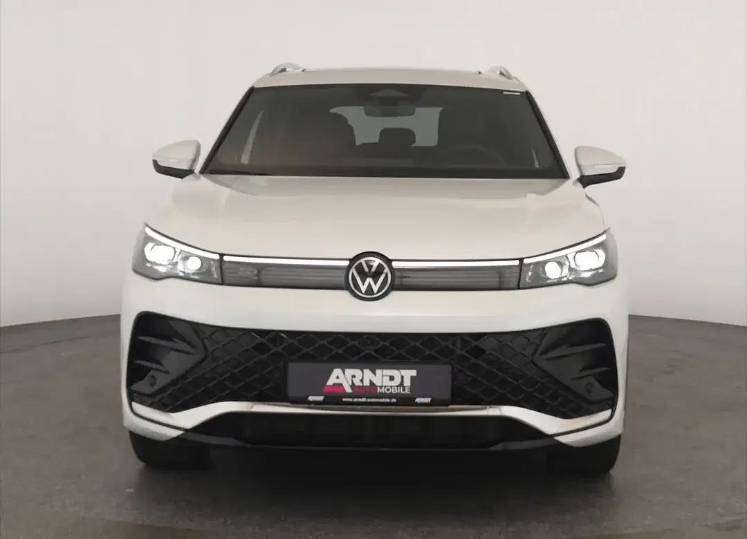 Volkswagen Tiguan 2.0 TDI DSG 4Motion R-Line - Thumbnail 6