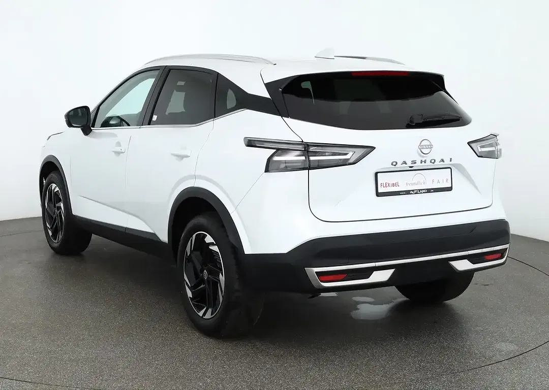 Nissan Qashqai 1.3 DIG-T AUT N-Connecta - Thumbnail 2