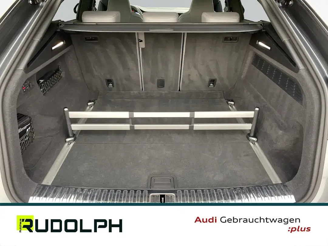 Audi SQ8 4.0 TFSI quattro Matrix LED - Thumbnail 10