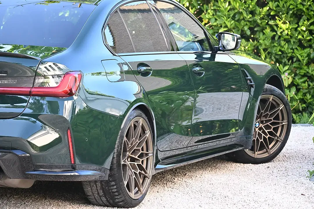 BMW M3 M xDrive Competition - Thumbnail 4