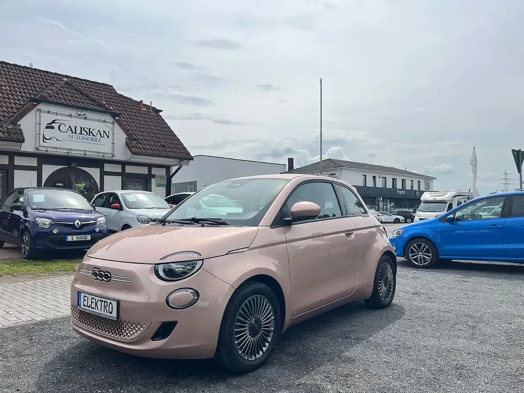 Fiat 500e Icon - Thumbnail 8