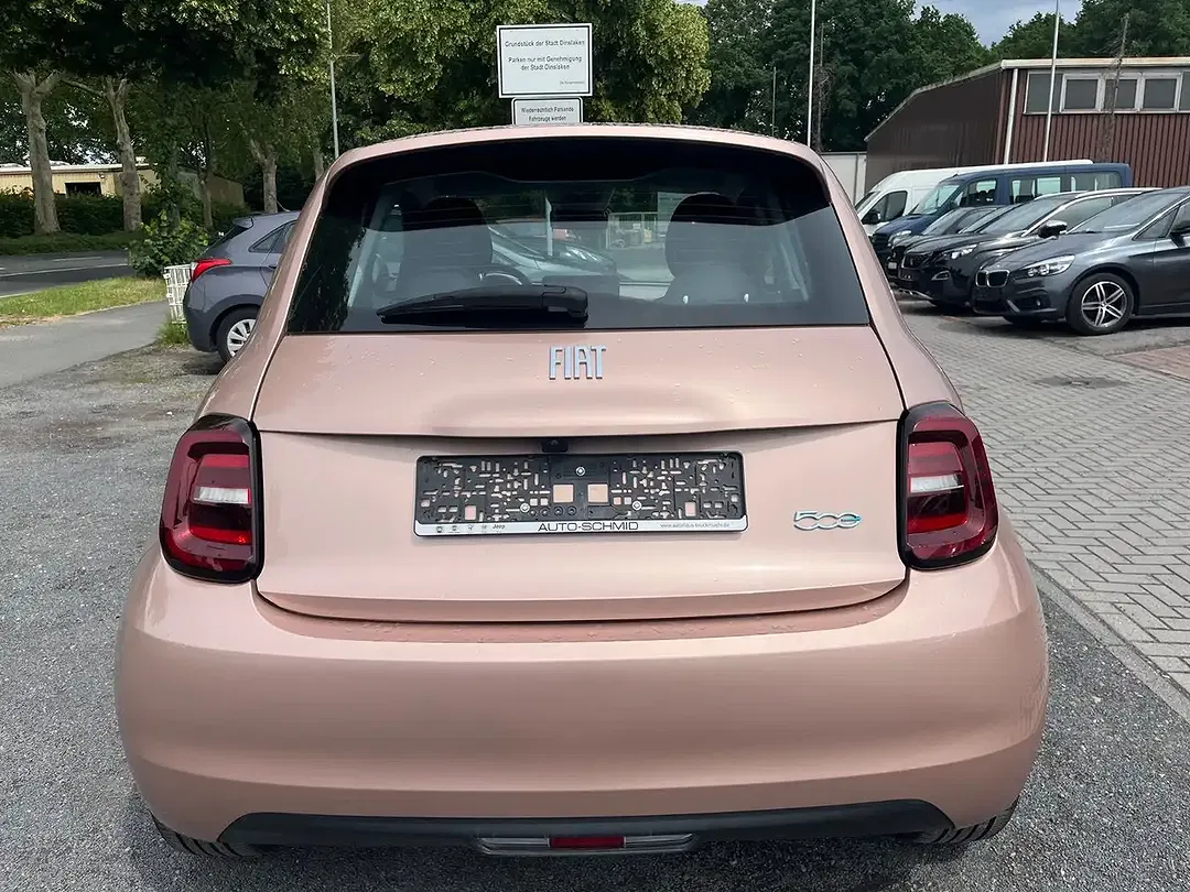 Fiat 500e Icon - Thumbnail 9