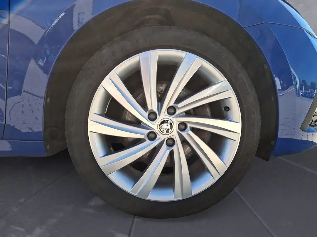 Skoda Octavia 1.4 TSI iV DSG Combi Ambition - Thumbnail 6