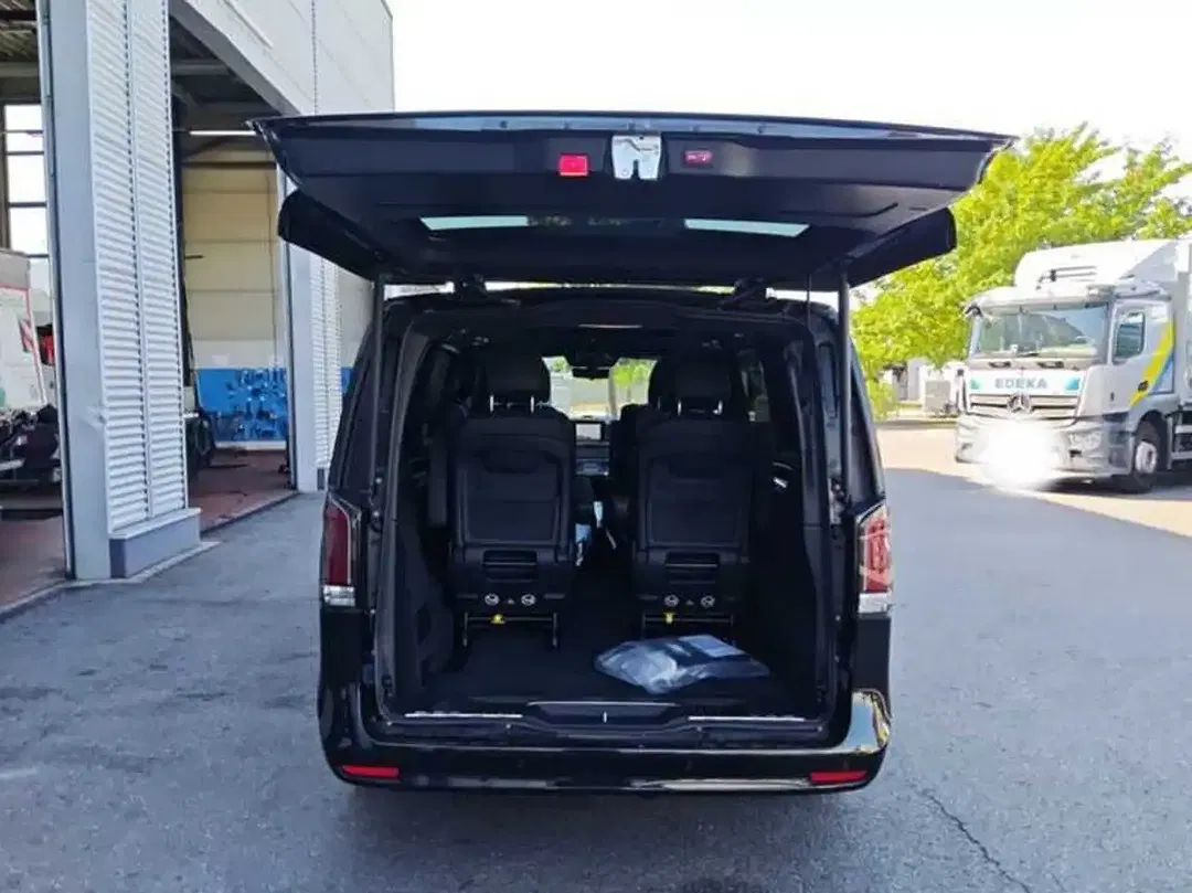Mercedes-Benz V 300 AIRMATIC Exclusive - Thumbnail 4