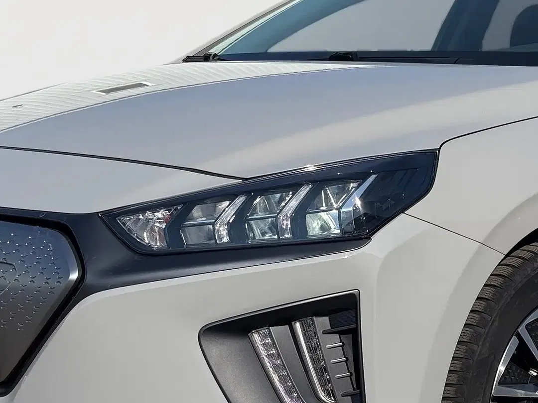 Hyundai IONIQ - Thumbnail 5