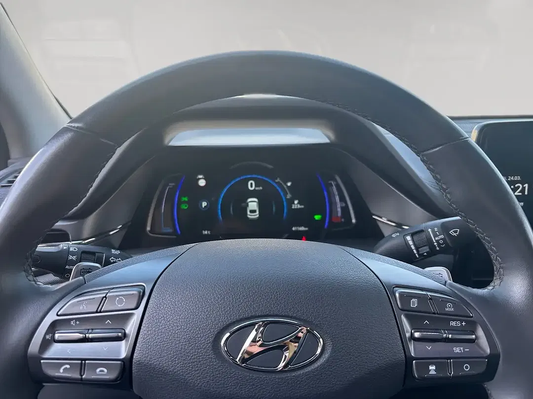 Hyundai IONIQ - Thumbnail 8