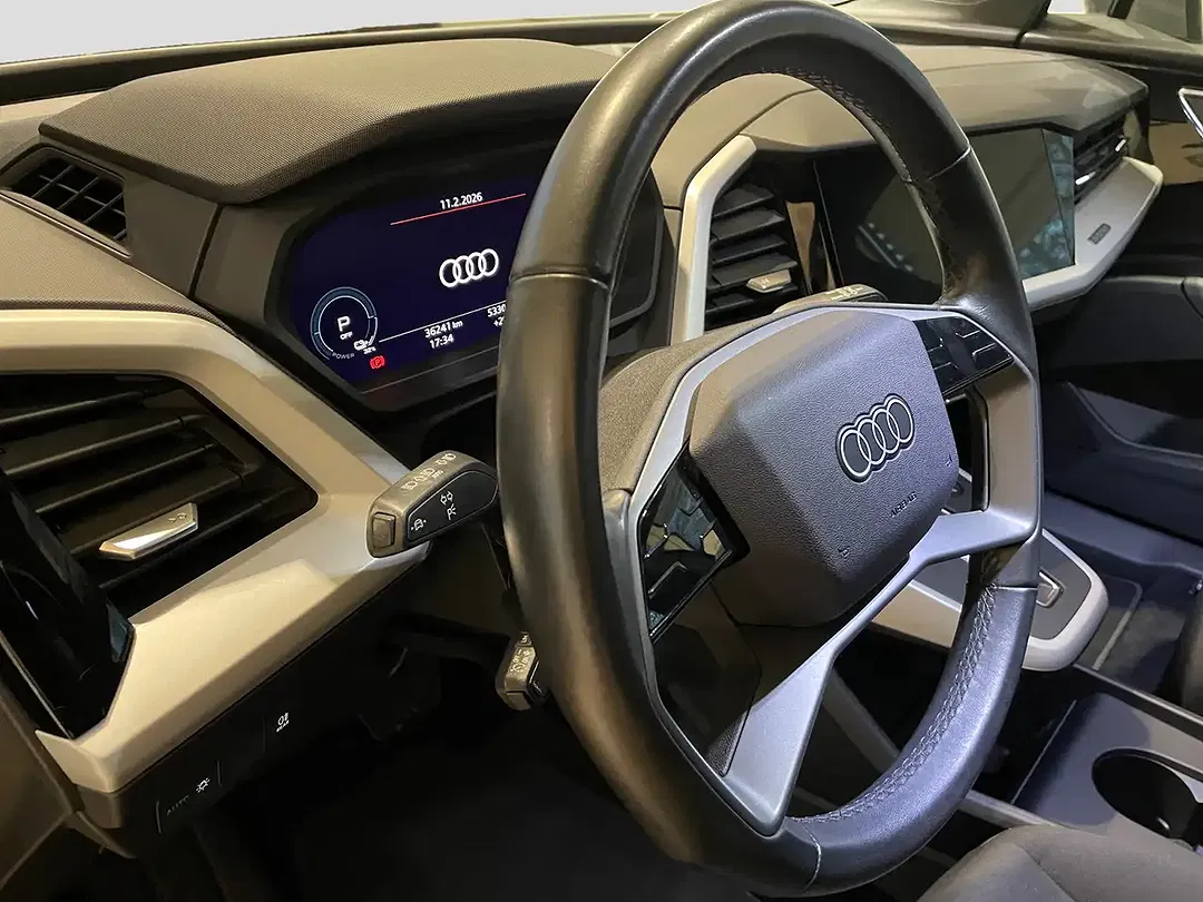 Audi Q4 e-tron 35 - Thumbnail 7