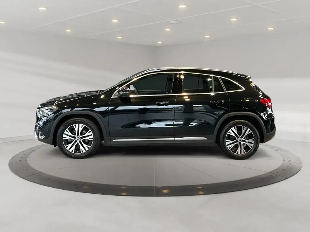 Mercedes-Benz GLA 200 MBUX Progressive - Thumbnail 3