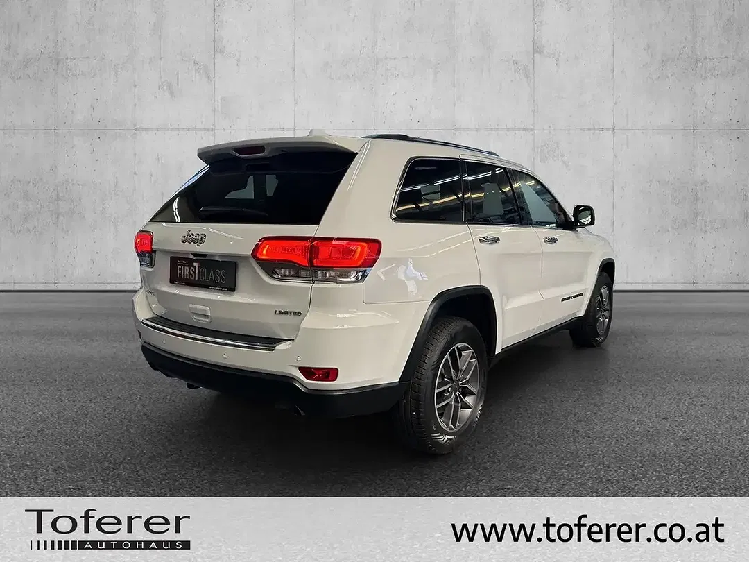 Jeep Grand Cherokee - Thumbnail 5