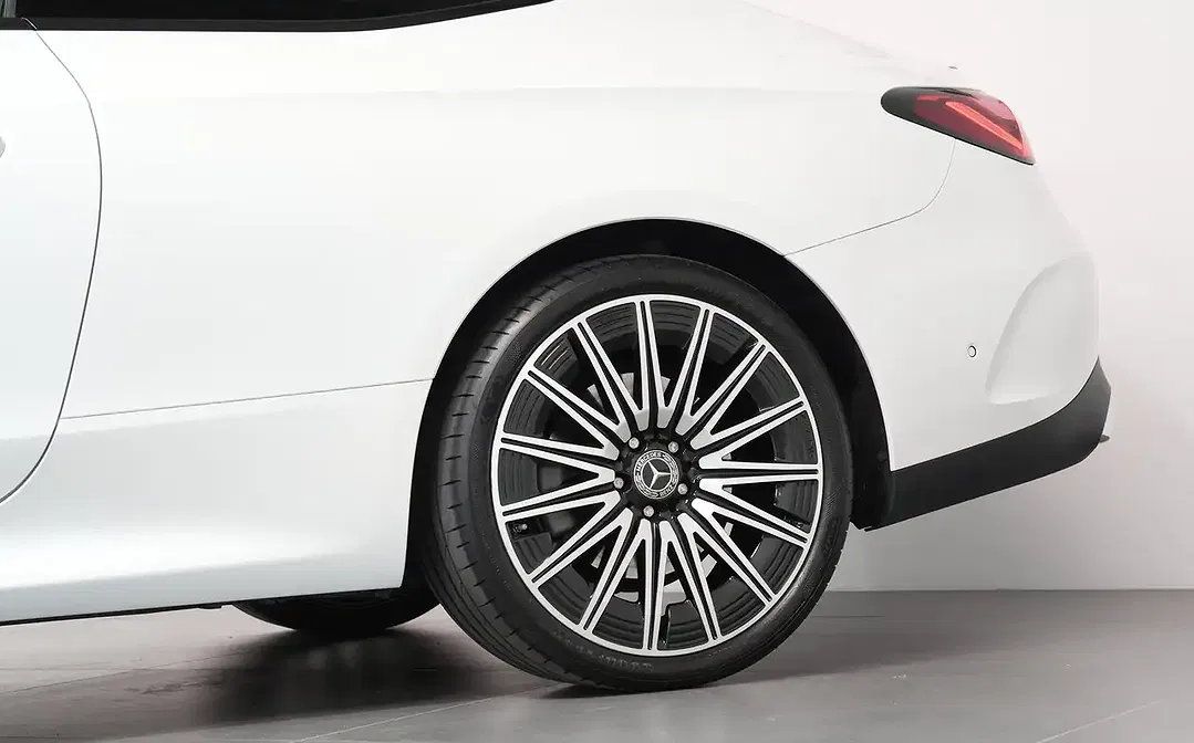 Mercedes-Benz CL 4MATIC AMG Burmester Night - Thumbnail 10