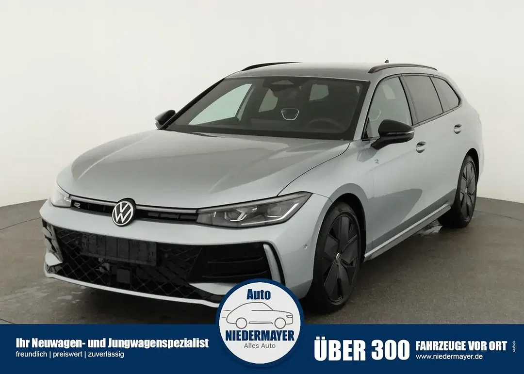 Volkswagen Passat Variant TDI DSG 4Motion R-Line Black - Afbeelding 1