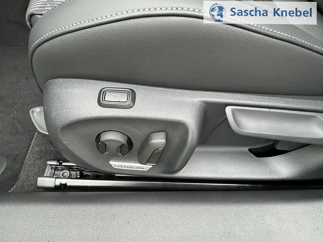 Volkswagen Passat Variant 2.0 TSI DSG 4Motion R-Line - Thumbnail 14