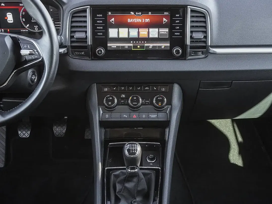 Skoda Karoq 1.5 TSI Ambition Tour - Thumbnail 11