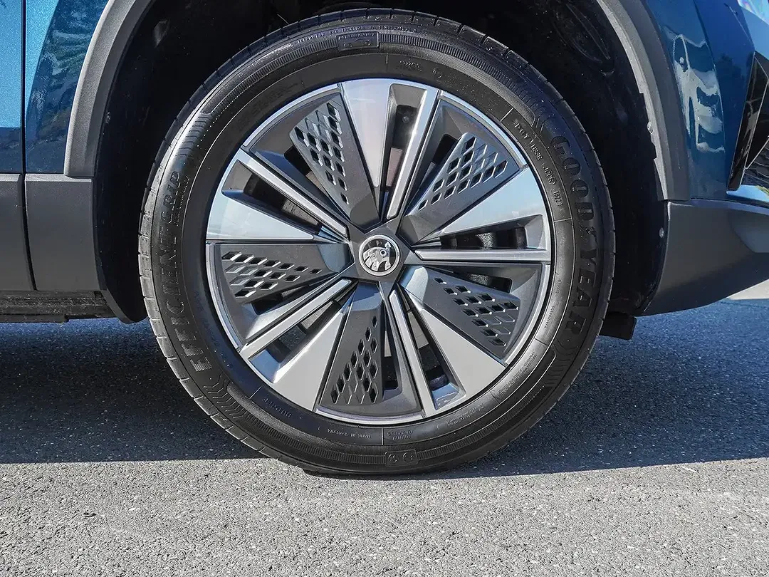Skoda Karoq 1.5 TSI Ambition Tour - Thumbnail 6