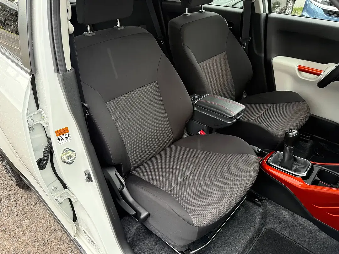 Suzuki Ignis Hybrid AllGrip 4x4 Comfort - Thumbnail 10