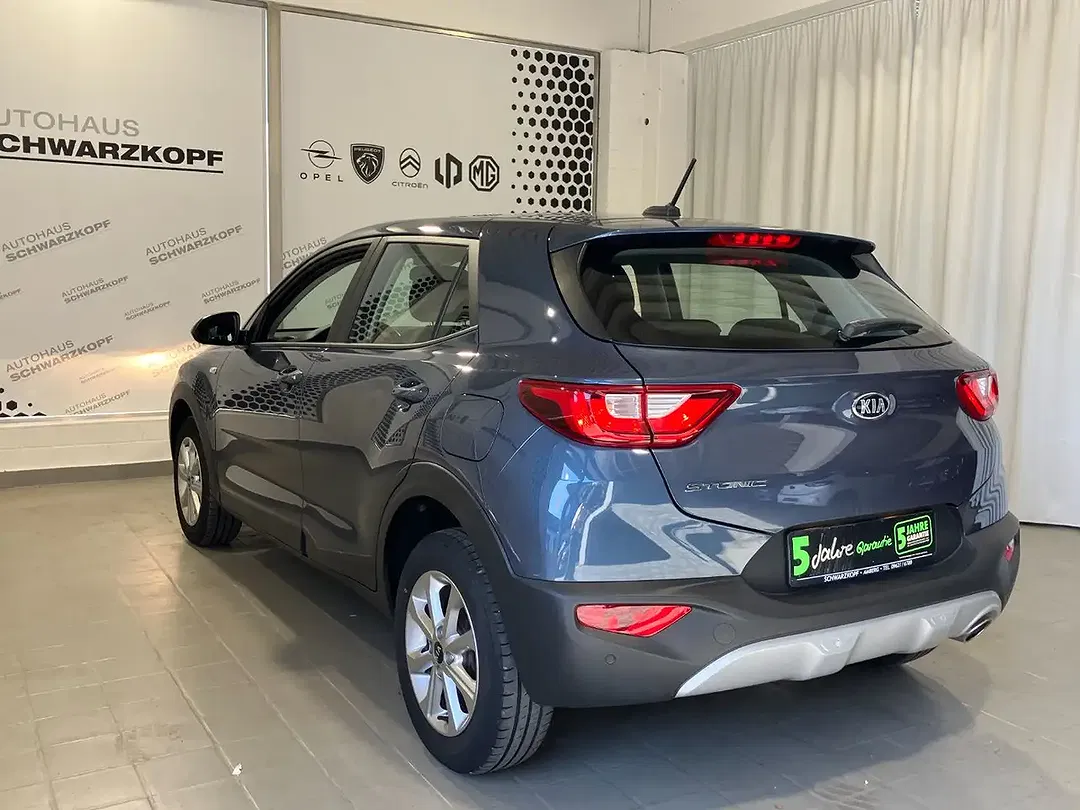 Kia Stonic 1.2 Edition 7 - Thumbnail 2