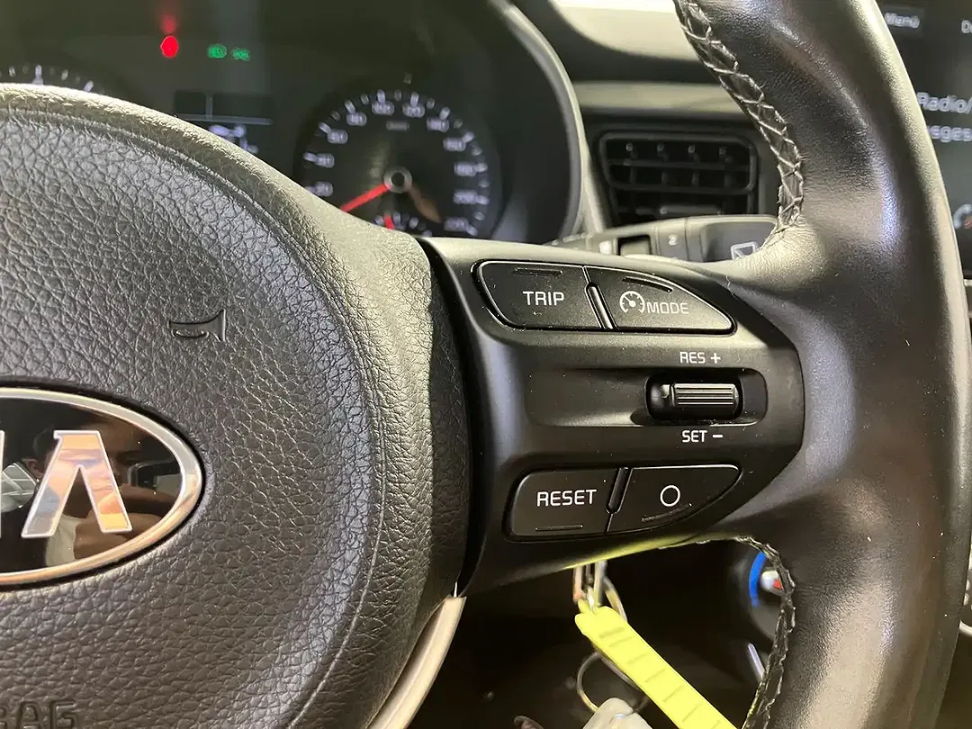 Kia Stonic 1.2 Edition 7 - Thumbnail 8