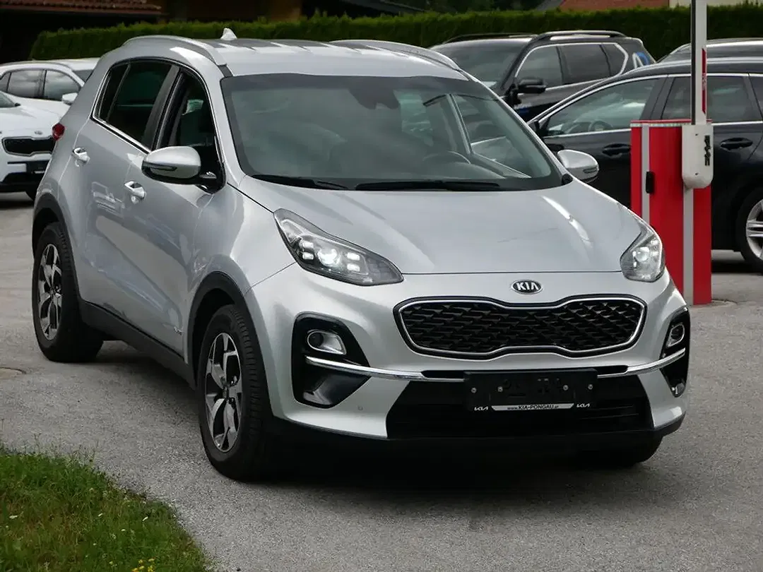 Kia Sportage 1.6 CRDi DCT AWD Gold - Thumbnail 4