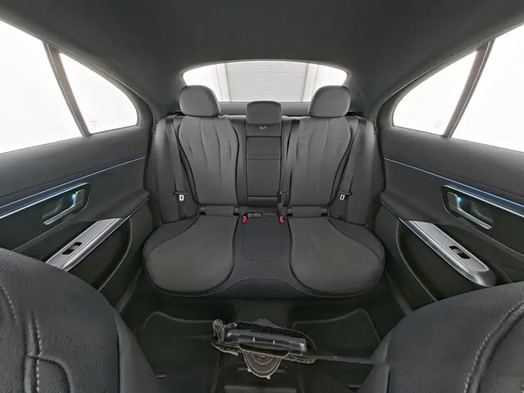 Mercedes-Benz E 220 Avantgarde Advanced - Thumbnail 10