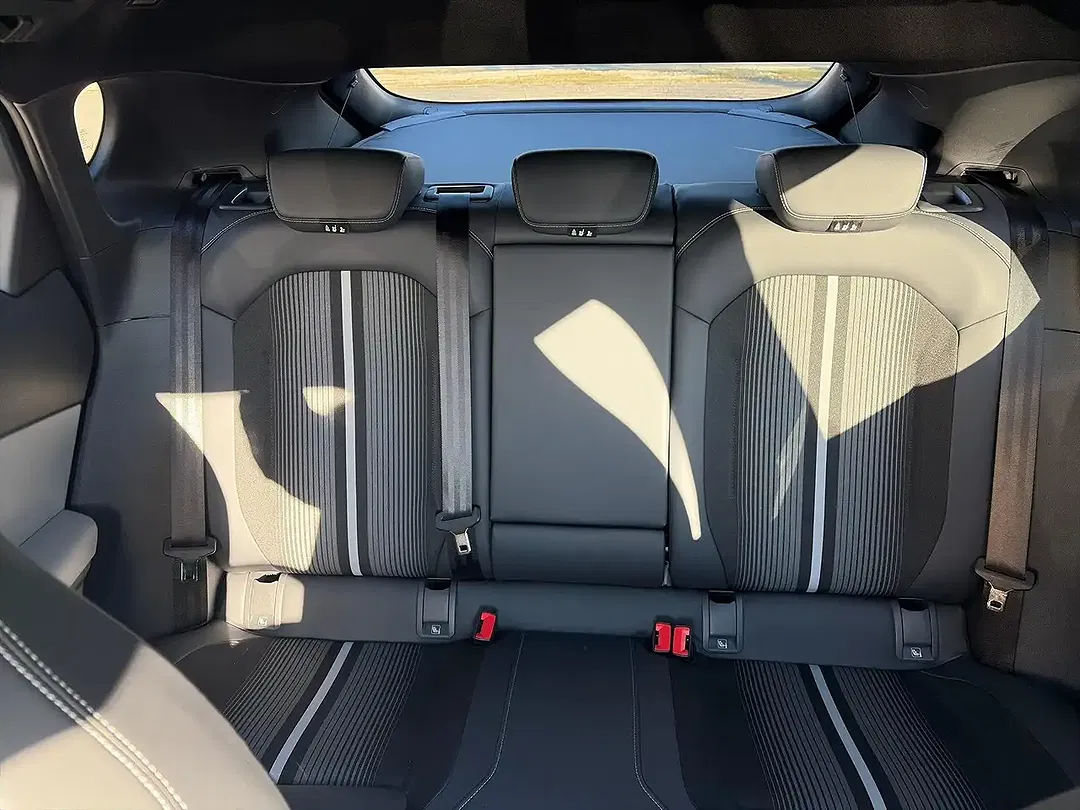 Ford Capri Extended Range EV - Thumbnail 10