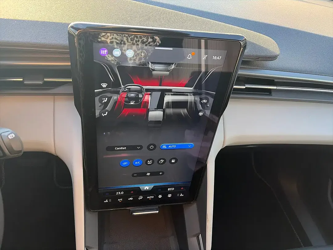 Ford Capri Extended Range EV - Thumbnail 8