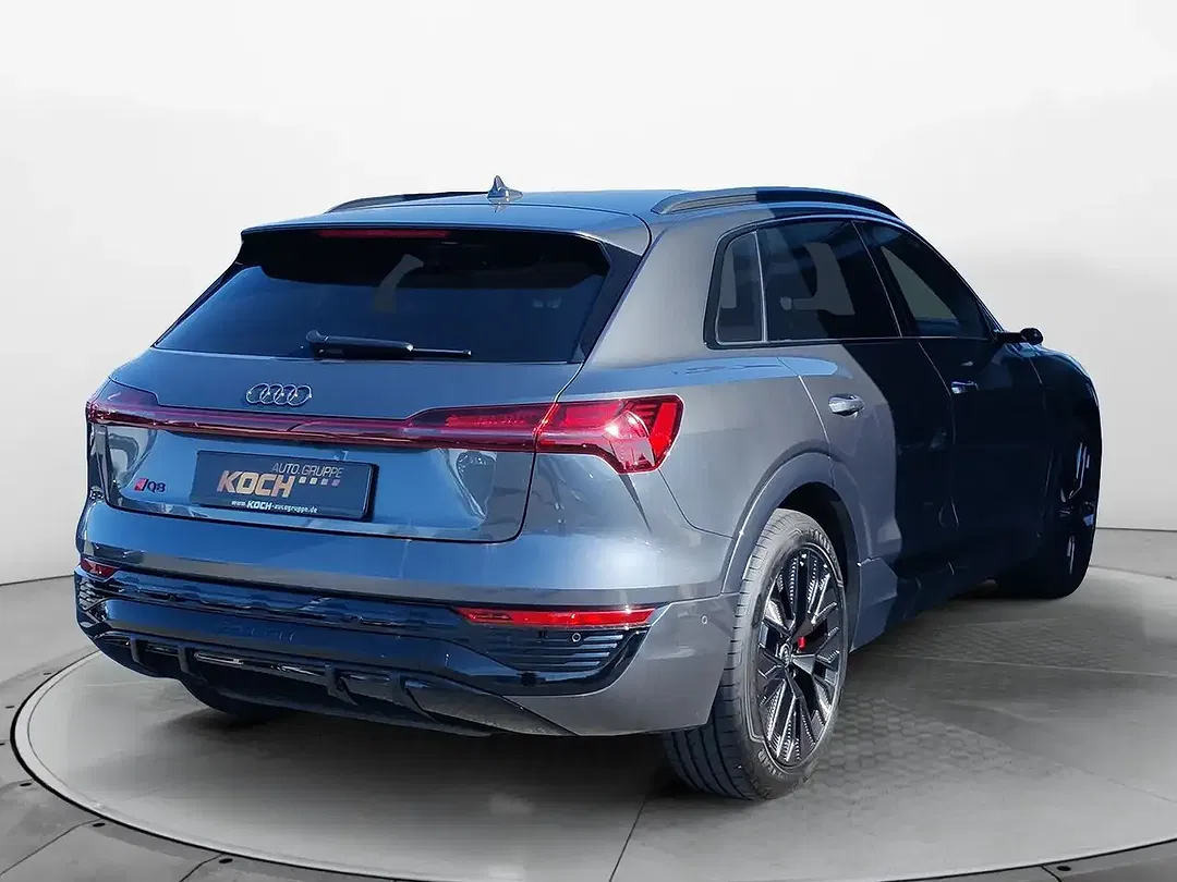 Audi Q8 e-tron 55 quattro Matrix LED S line - Thumbnail 8