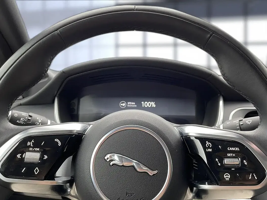 Jaguar I-Pace EV400 4x4 R-Dynamic SE - Thumbnail 11