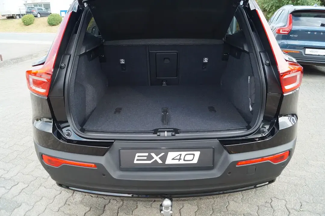Volvo EX40 AUT AWD Plus Black Edition - Thumbnail 13