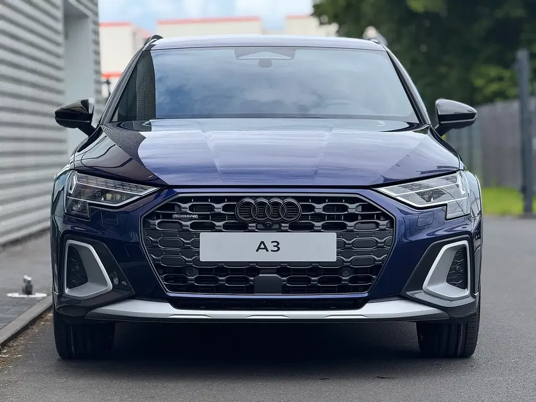 Audi A3 TFSI quattro Matrix LED - Thumbnail 3