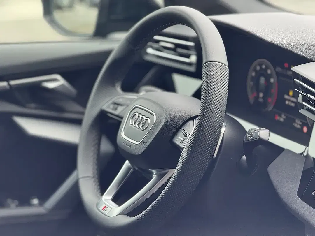 Audi A3 TFSI quattro Matrix LED - Thumbnail 8