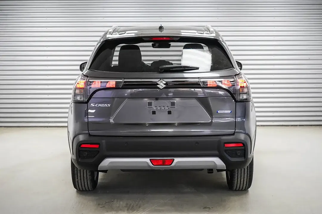 Suzuki S-Cross MHEV 1.4 GL+ - Thumbnail 3
