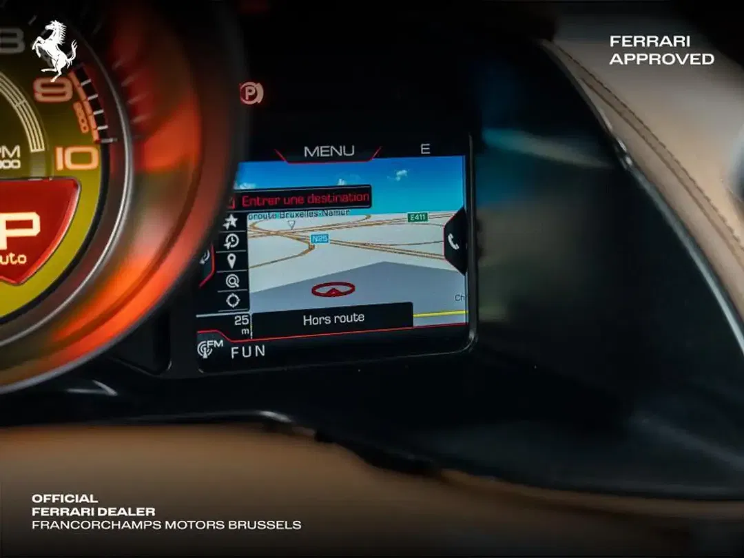 Ferrari 812 Superfast - Thumbnail 14