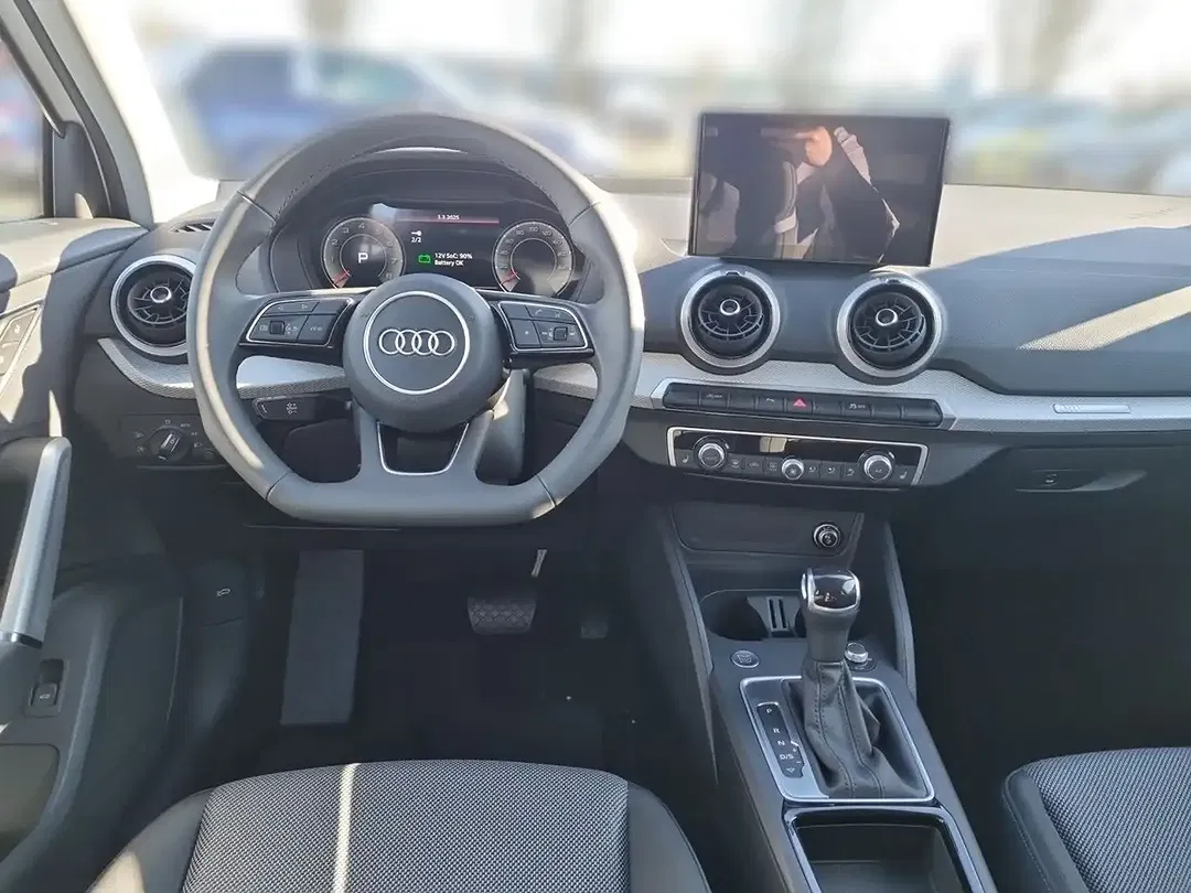 Audi Q2 35 TFSI S tronic S line - Thumbnail 11