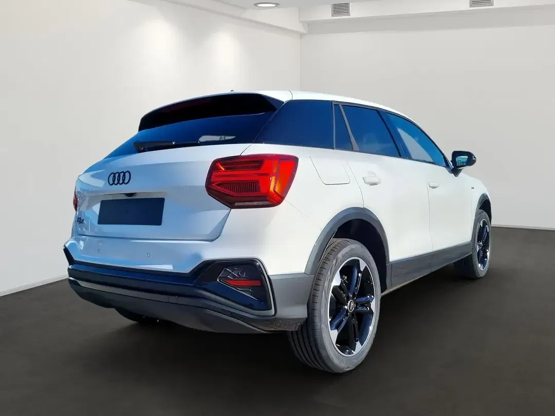 Audi Q2 35 TFSI S tronic S line - Thumbnail 4