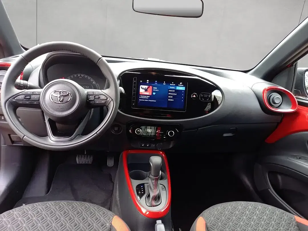 Toyota Aygo X Air Teamplayer - Thumbnail 12