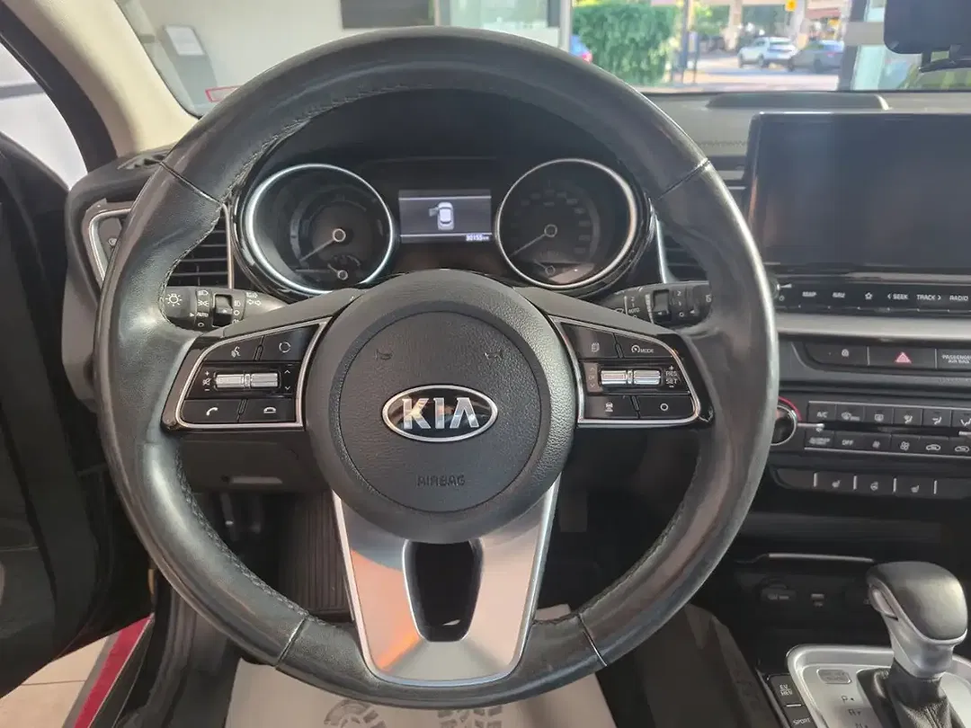 Kia XCeed Edition 7 - Thumbnail 7