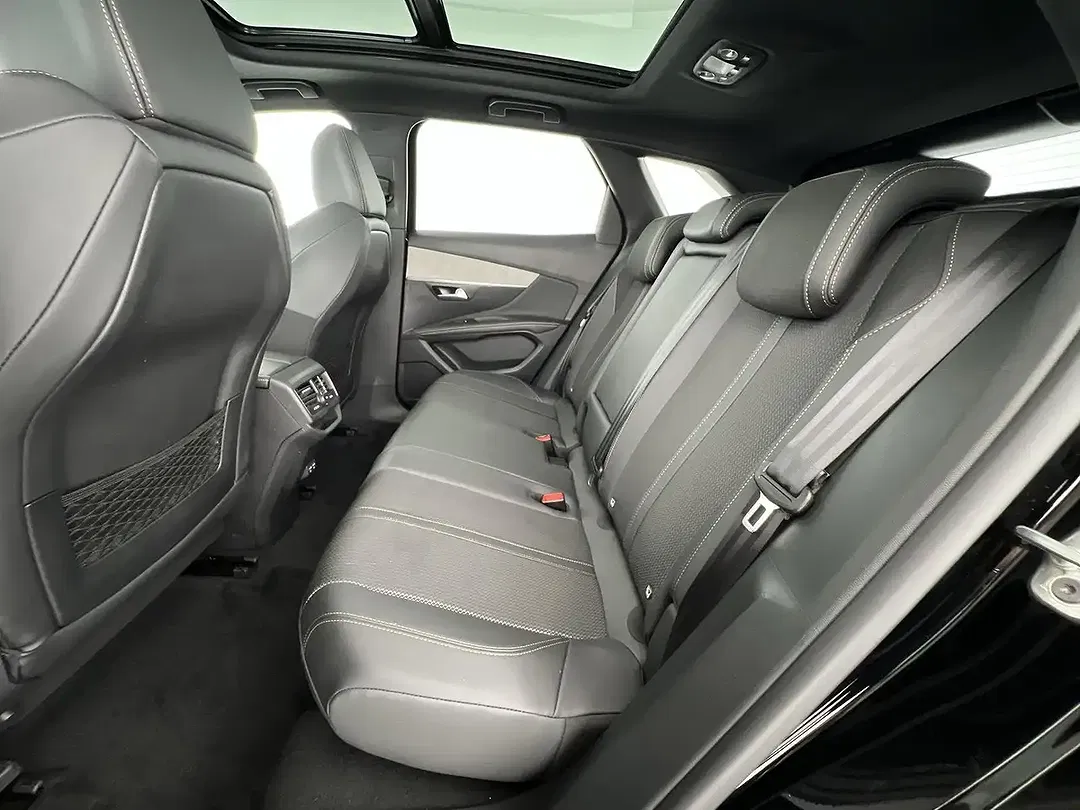 Peugeot 3008 GT - Thumbnail 9