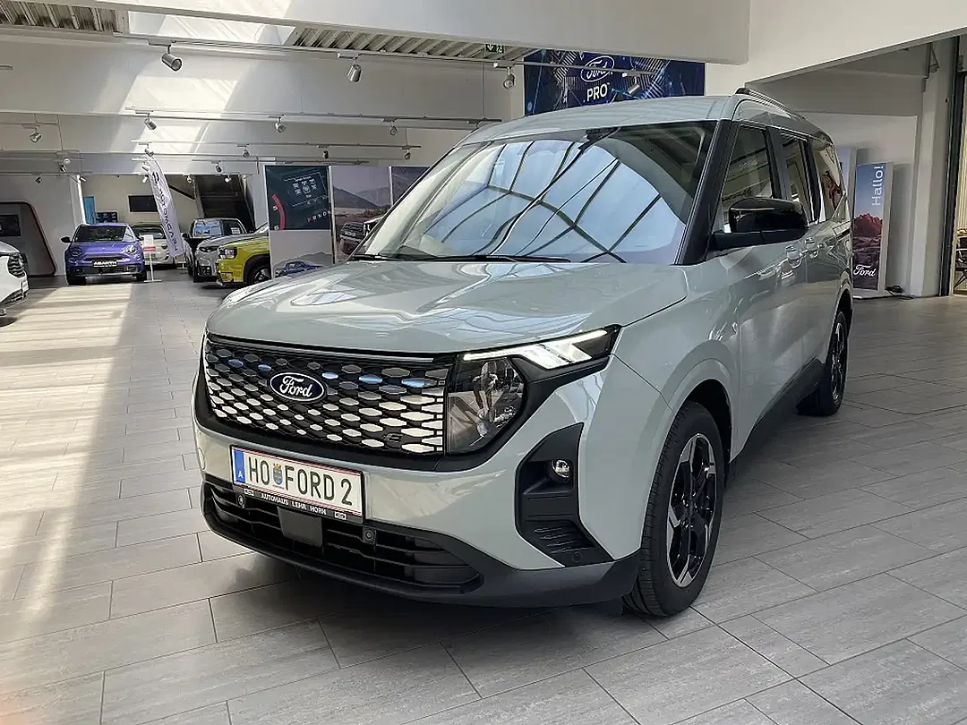 Ford Tourneo Courier Titanium - Thumbnail 3