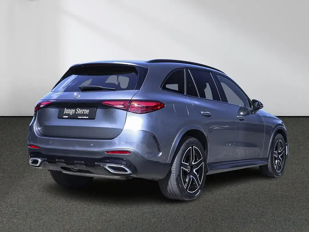 Mercedes-Benz GLC 300 4MATIC AMG Premium Night - Thumbnail 2