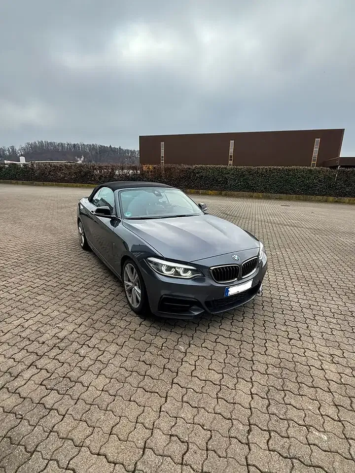 BMW M2 Convertible - Thumbnail 3