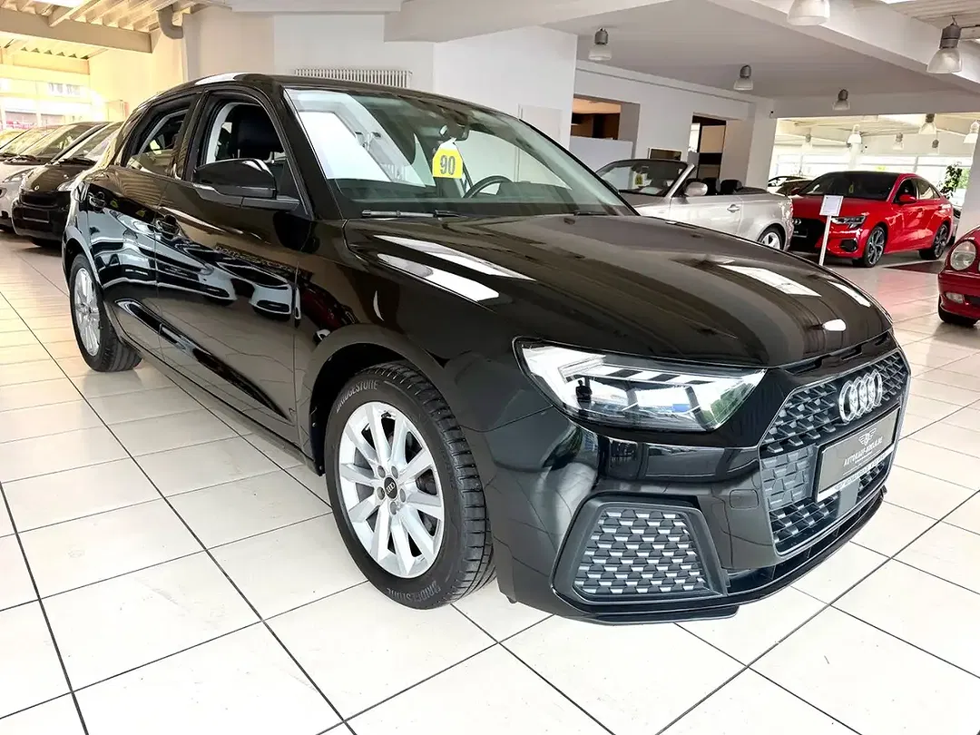 Audi A1 30 TFSI AUT Sportback - Thumbnail 3