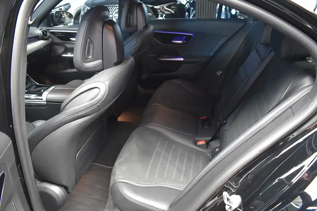Mercedes-Benz C 200 AMG Line - Thumbnail 13